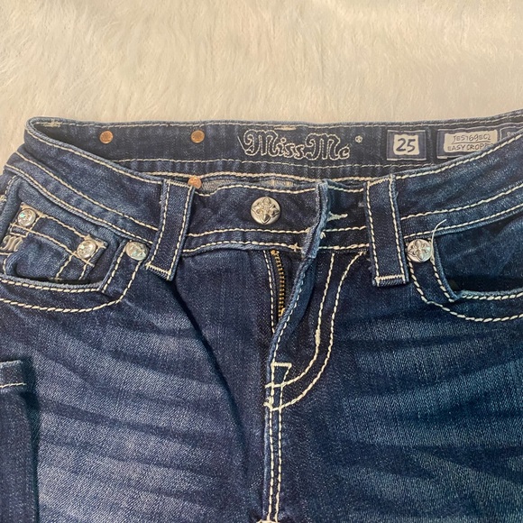 Miss me capris size 25, beautiful. Almost brand new - Picture 5 of 8